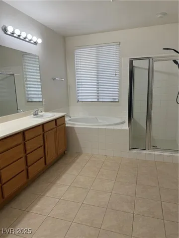$2,100 | 6521 Diamond Point Court, North Las Vegas, NV 89084