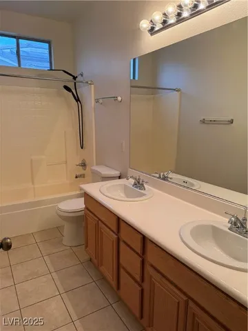 $2,100 | 6521 Diamond Point Court, North Las Vegas, NV 89084