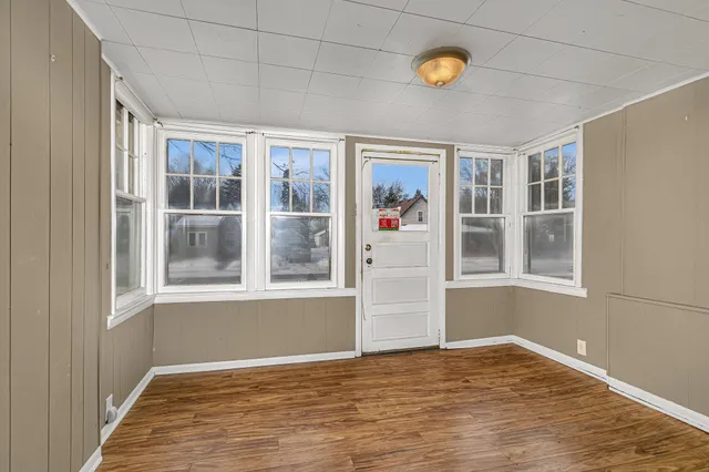 $199,900 | 325 Central Avenue North, Milaca, MN 56353