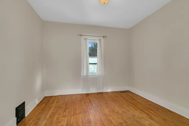 $199,900 | 325 Central Avenue North, Milaca, MN 56353