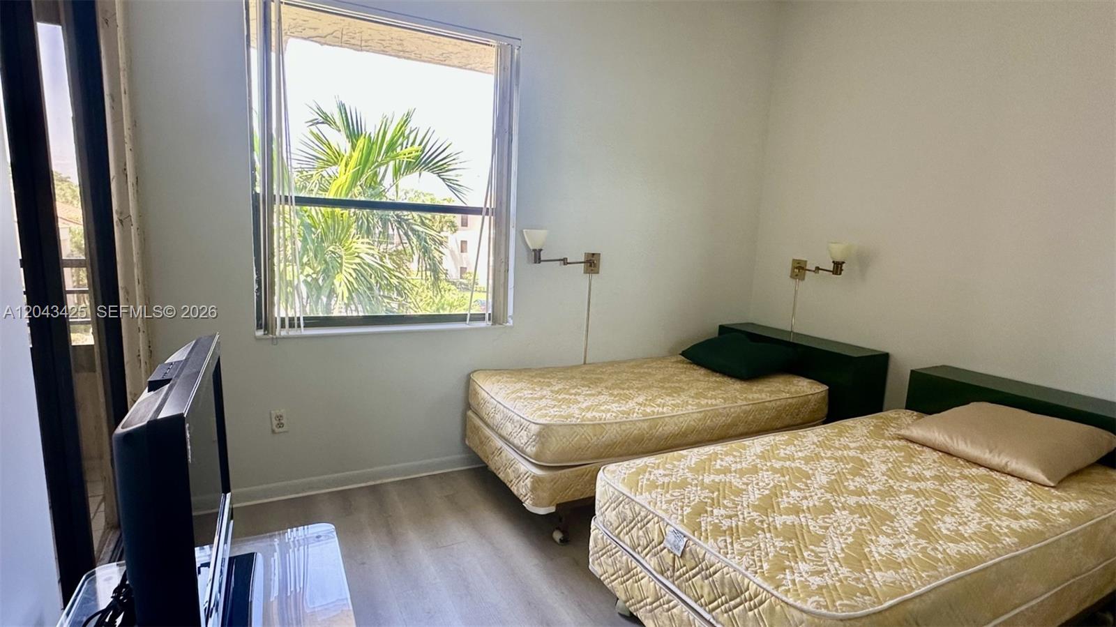7472 La Paz Boulevard, Unit 301 Boca Raton, FL 33433 - Photo 18 of 35 Bedroom 3
