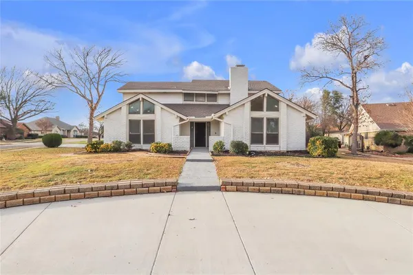 $485,000 | 600 Flintridge Court, Irving, TX 75038