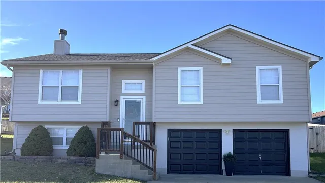 $317,000 | 714 Southwest Brome Drive, Grain Valley, MO 64029