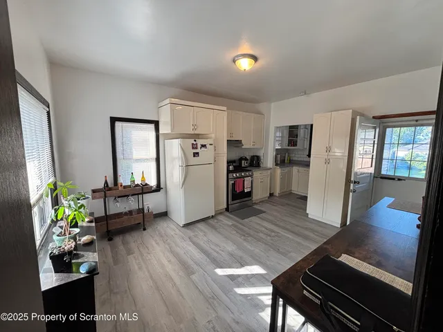 $1,950 | 719 Saginaw Street, Scranton, PA 18505