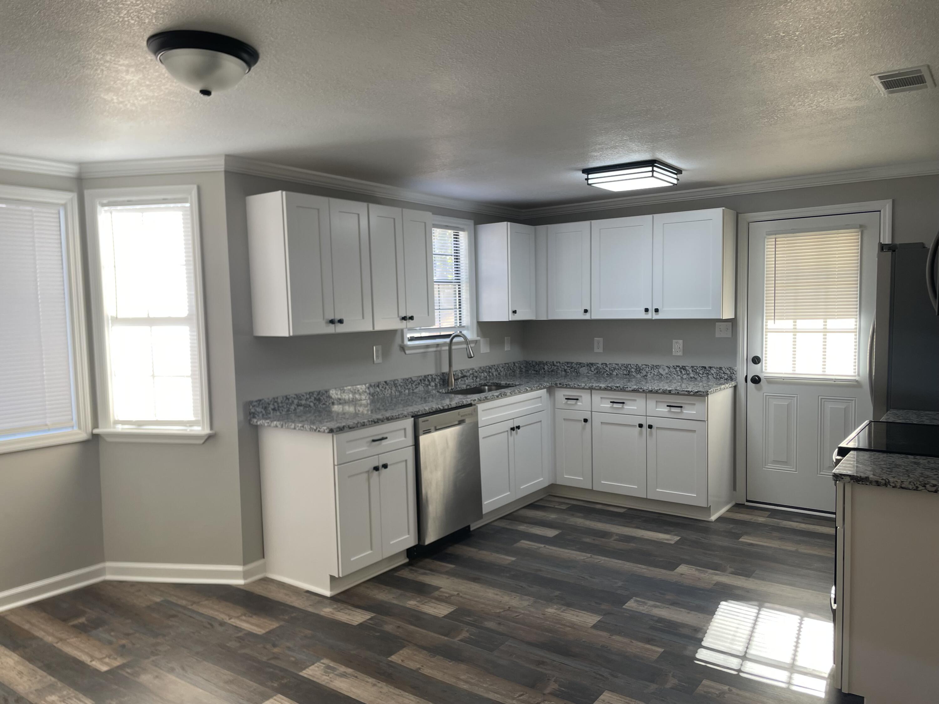 325 Hackamore Trail Augusta, GA 30907 - Photo 7 of 23 Photo Nov 13 2025, 2 29 56 PM