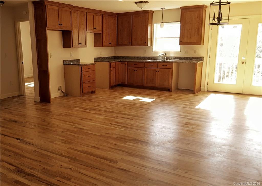 50 Laurel Road, Unit 11 Arden, NC 28704 - Photo 4 of 17 Gallery Image 4