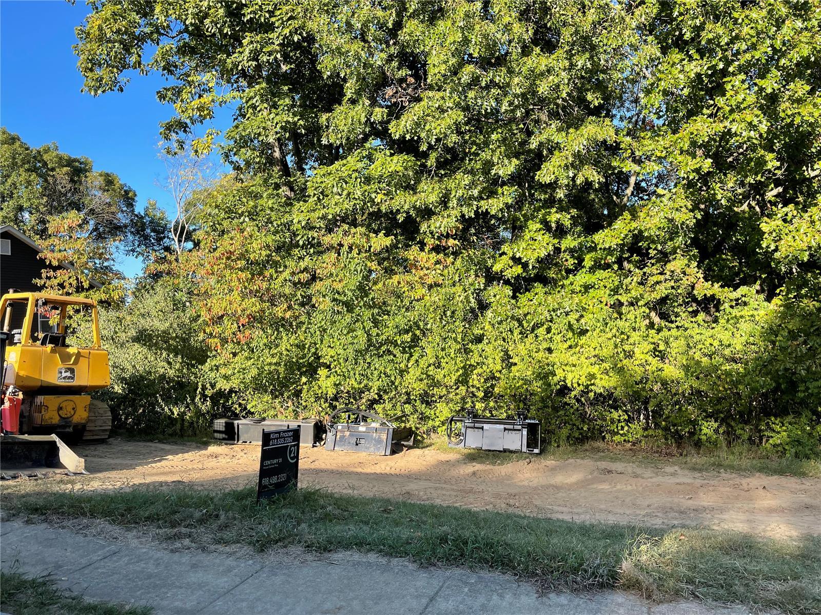 84 Lot Court Grafton, IL 62037 - Photo 2 of 7