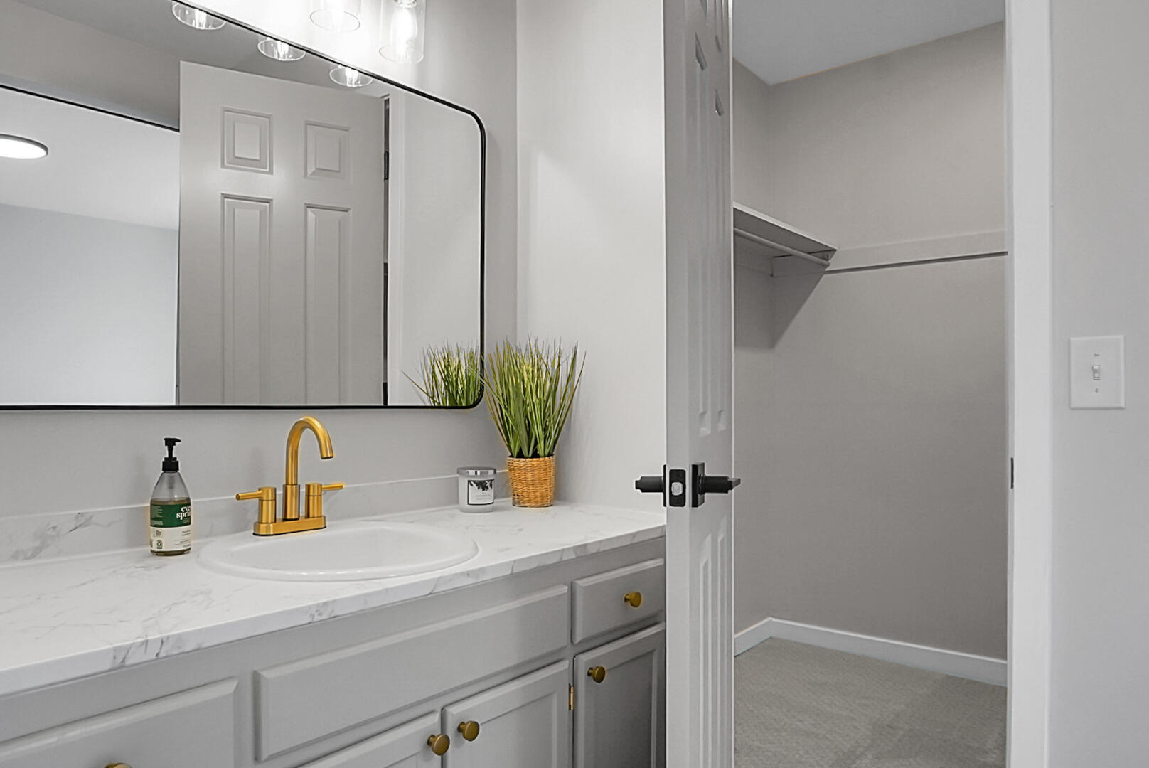 4191 Highgate Court North Charleston, SC 29418 - Photo 15 of 18 DSC08528