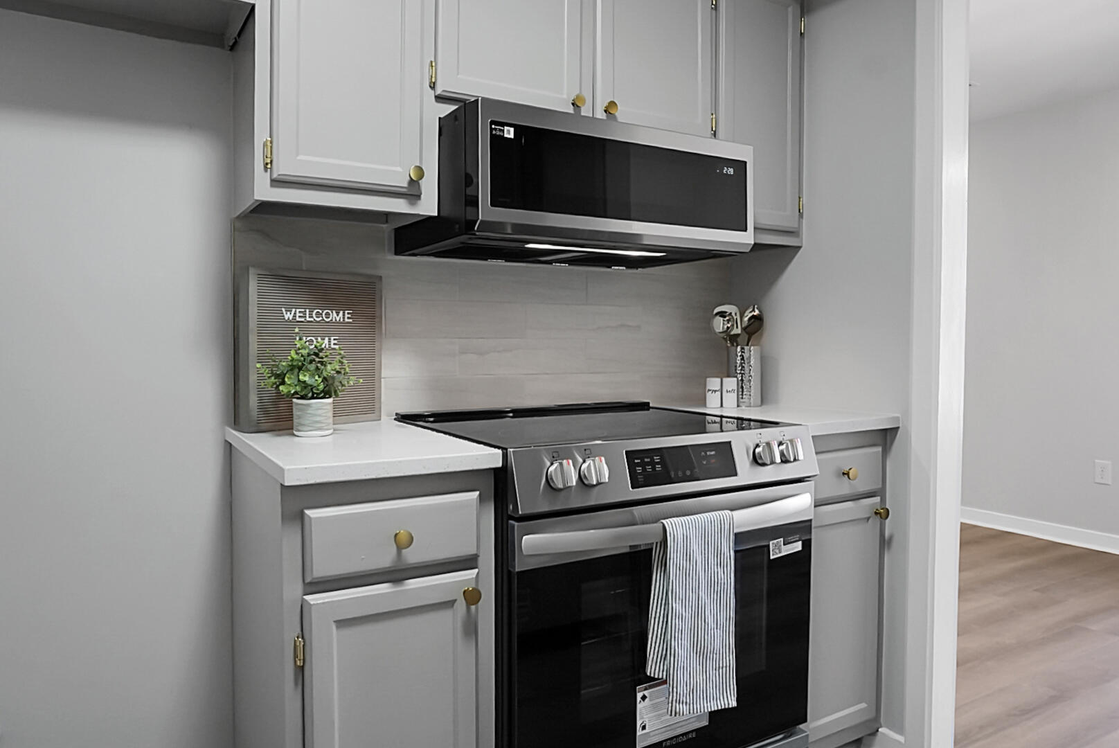 4191 Highgate Court North Charleston, SC 29418 - Photo 6 of 18 DSC08426