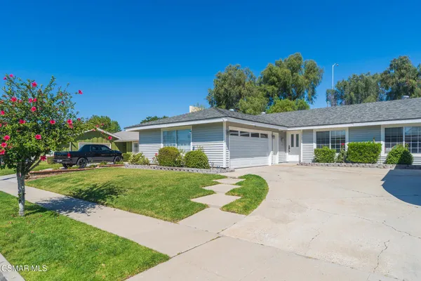 $879,900 | 2517 Phyllis Street, Simi Valley, CA 93065