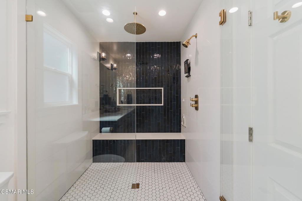 2517 Phyllis Street Simi Valley, CA 93065 - Photo 18 of 28