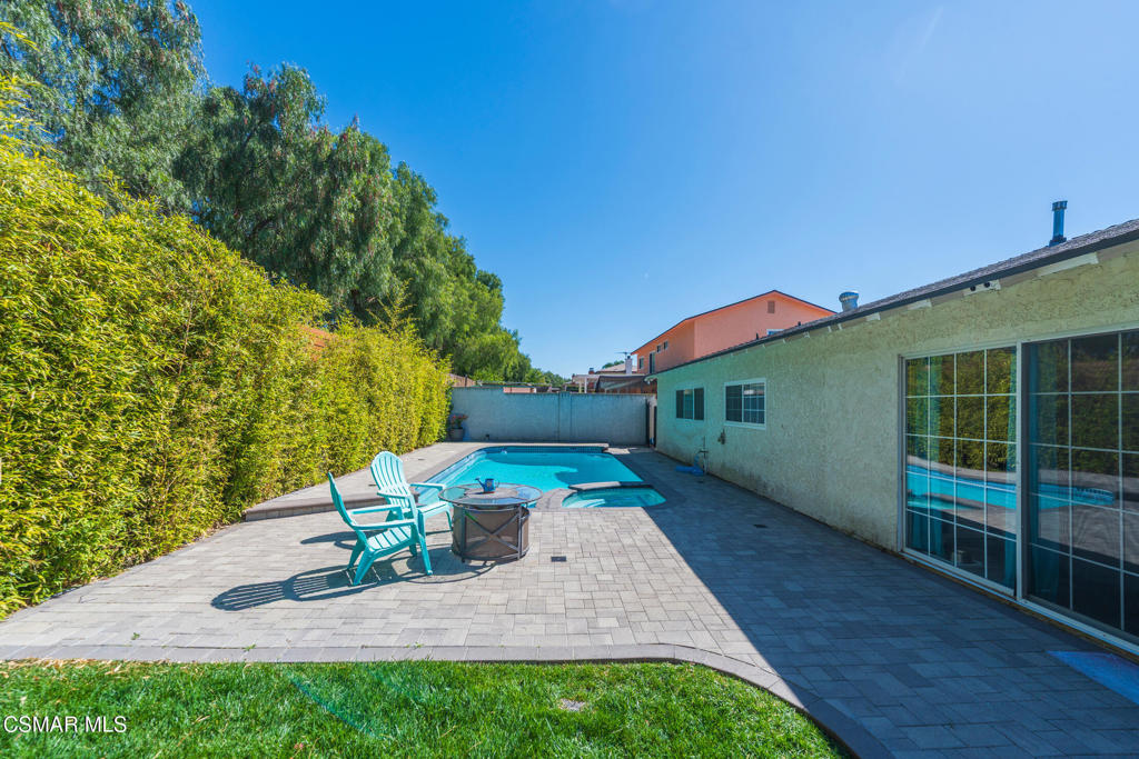 2517 Phyllis Street Simi Valley, CA 93065 - Photo 23 of 28