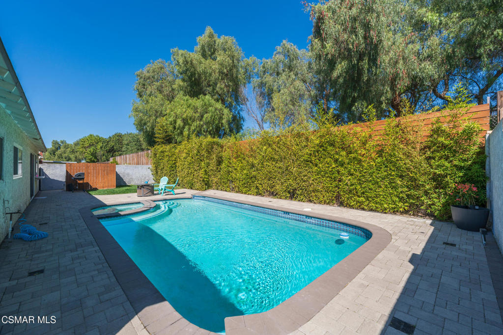 2517 Phyllis Street Simi Valley, CA 93065 - Photo 24 of 28