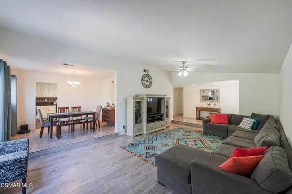$869,900 | 2517 Phyllis Street, Simi Valley, CA 93065