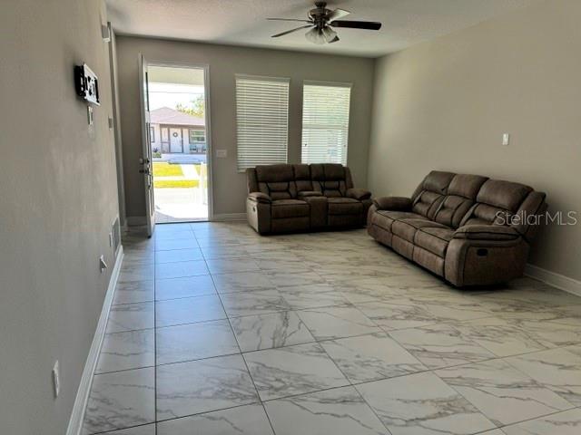 2531 West Walnut Street Tampa, FL 33607 - Photo 5 of 18