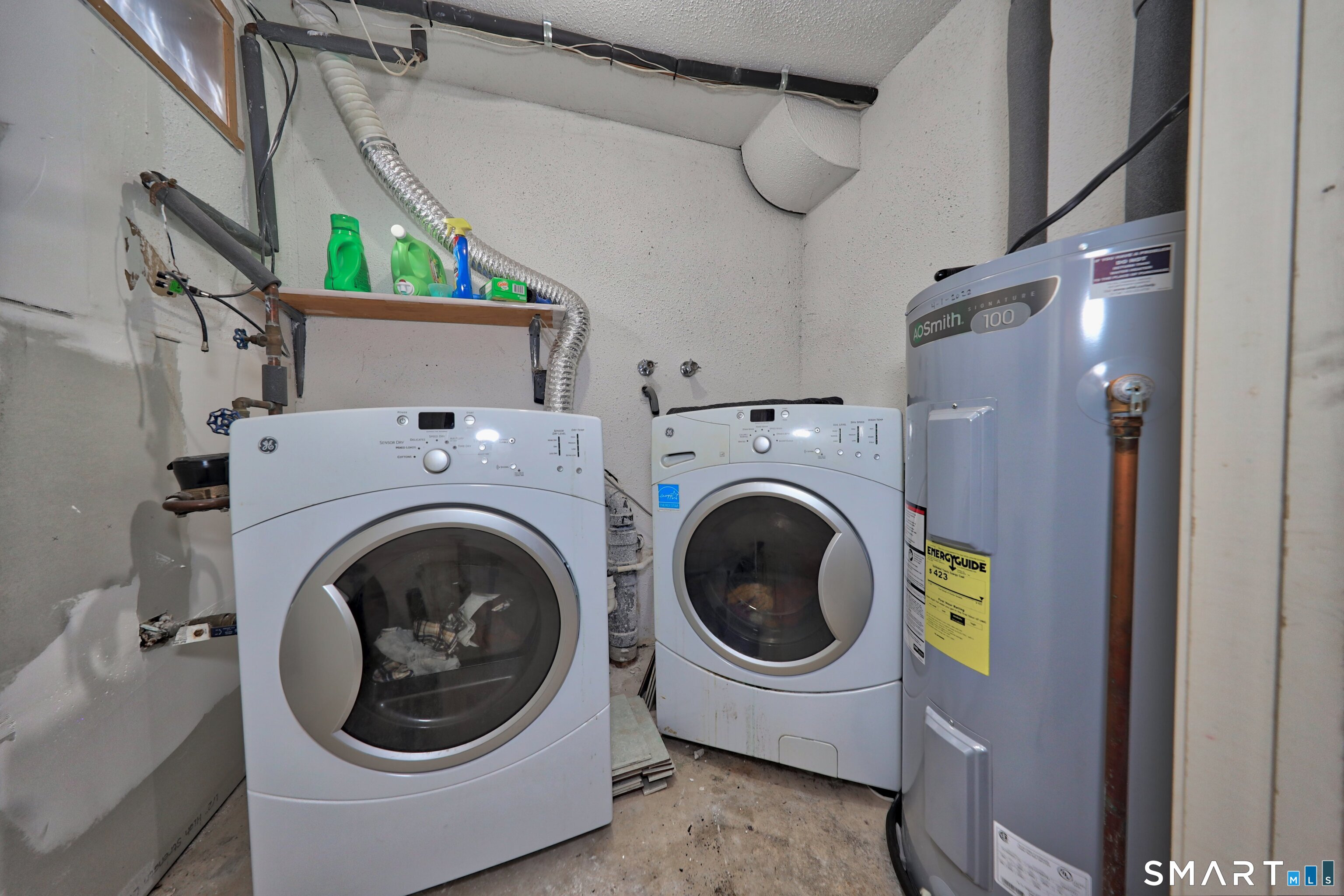 349 Allen Road, Unit 34C Torrington, CT 06790 - Photo 20 of 31 a utility room with dryer and washer