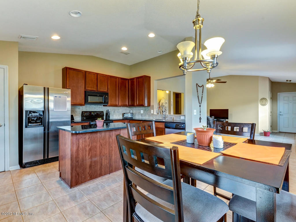 86241 Cartesian Pointe Drive Yulee, FL 32097 - Photo 11 of 31 86241 Cartesian Pointe Dr-MLS_Size-011-2