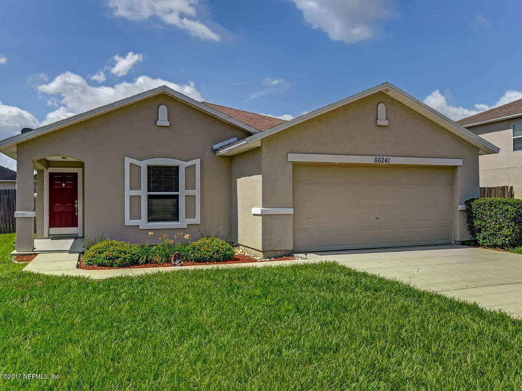 86241 Cartesian Pointe Drive Yulee, FL 32097 - Photo 3 of 31 86241 Cartesian Pointe Dr-MLS_Size-003-2