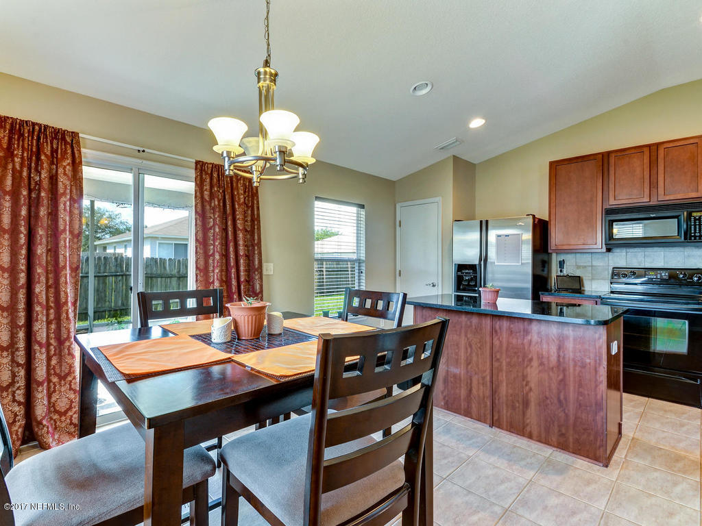 86241 Cartesian Pointe Drive Yulee, FL 32097 - Photo 10 of 31 86241 Cartesian Pointe Dr-MLS_Size-010-2