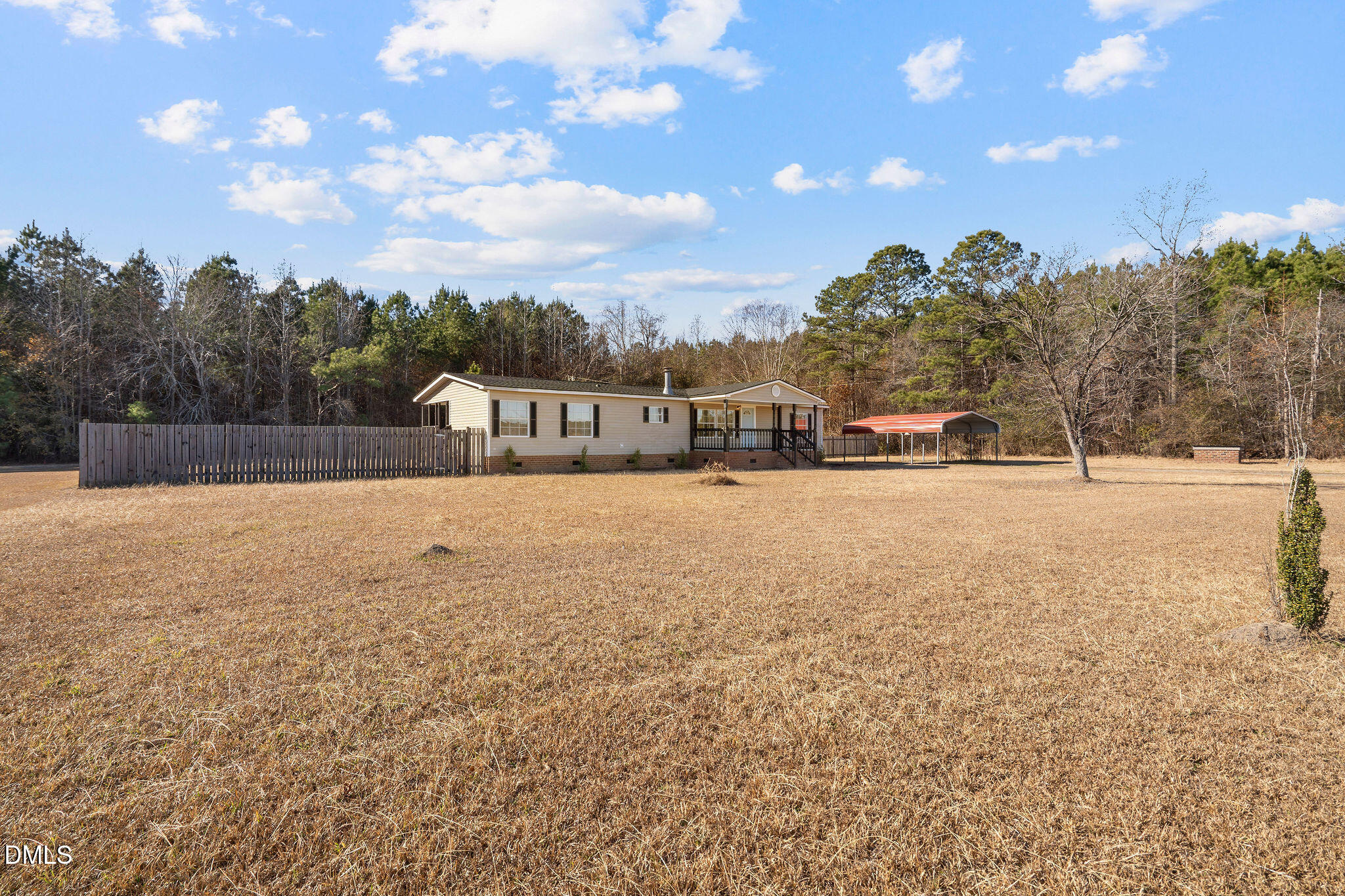 2504 Bailey Road Williamston, NC 27892 - Photo 3 of 34 DSC09385