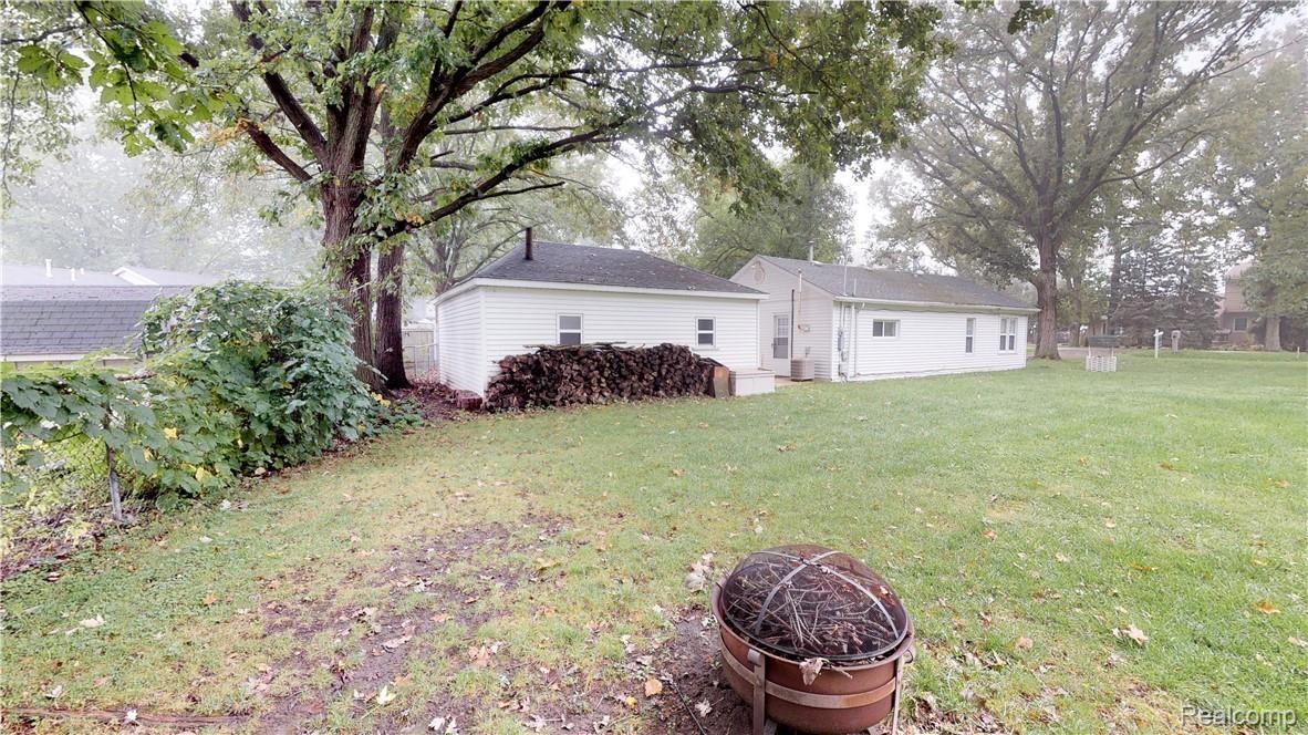7930 Lighthouse Road Monroe, MI 48161 - Photo 14 of 18 7930-Lighthouse-Rd-10082018_153412.jpg