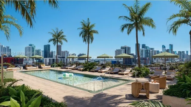 $490,900 | 2215 Northwest 1st Place, Unit 622, Miami, FL 33127