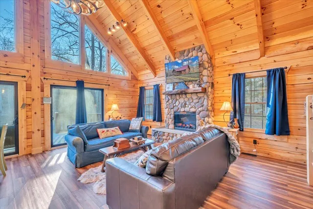 $499,750 | 252 River Road South, Covington, VA 24426