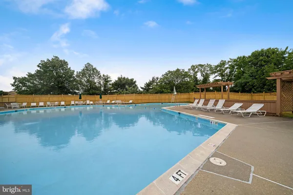 $1,800 | 6934 Hanover Parkway, Unit 402, Greenbelt, MD 20770