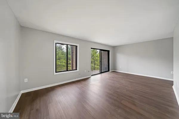 $1,800 | 6934 Hanover Parkway, Unit 402, Greenbelt, MD 20770