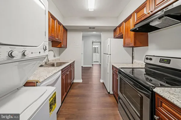 $1,800 | 6934 Hanover Parkway, Unit 402, Greenbelt, MD 20770