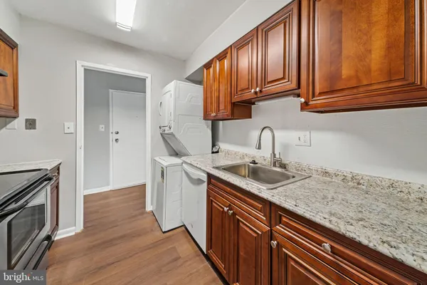 $1,800 | 6934 Hanover Parkway, Unit 402, Greenbelt, MD 20770