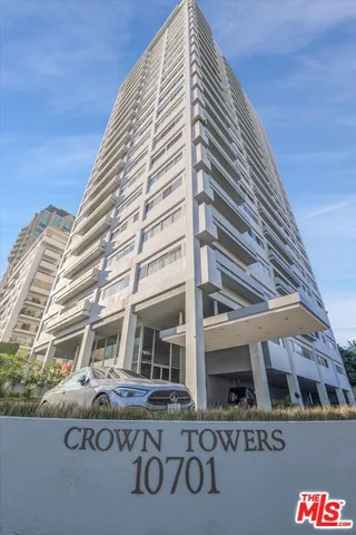 $5,495 | 10701 Wilshire Boulevard, Unit 2101, Los Angeles, CA 90024