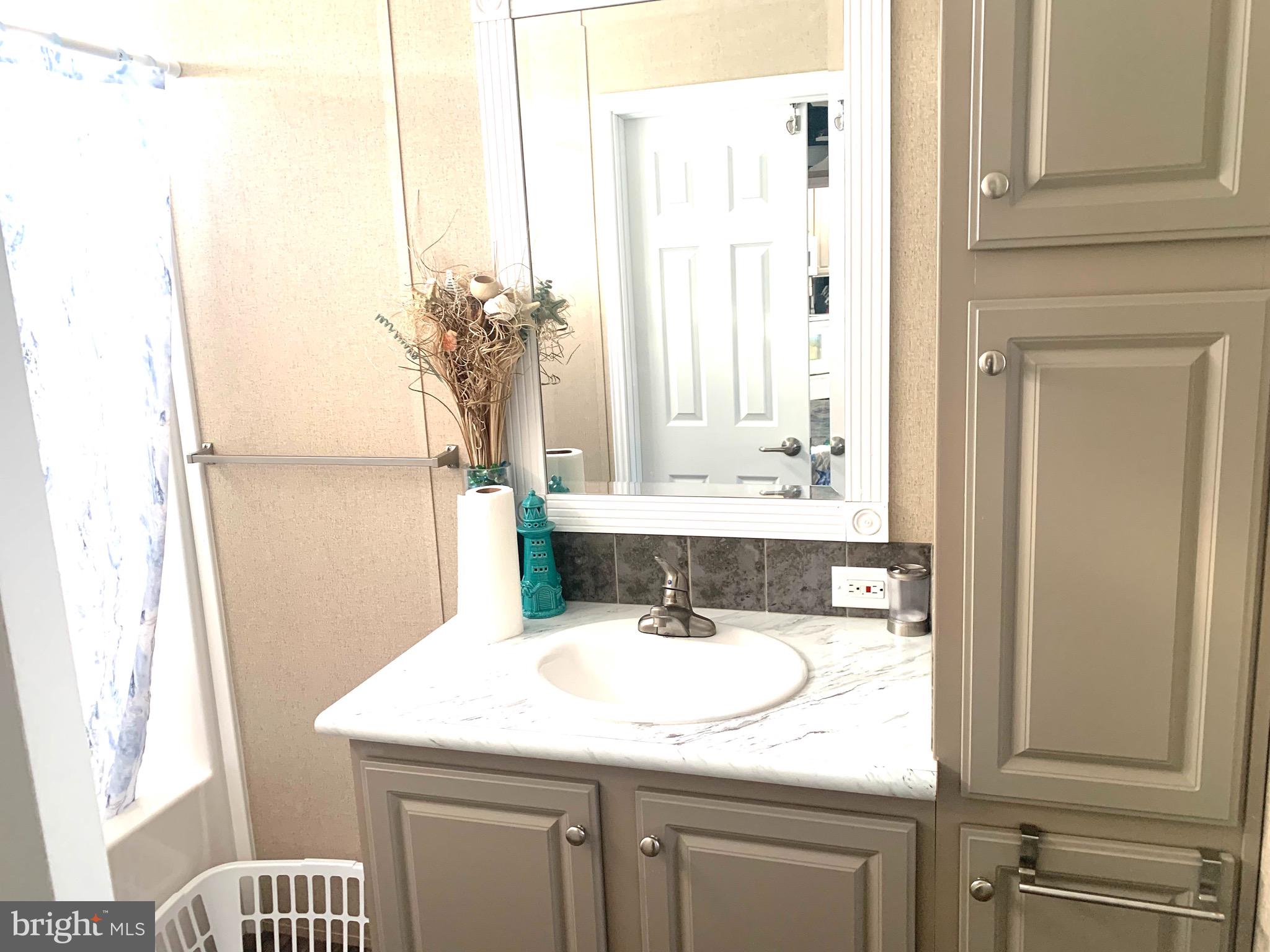 38353 Squirrel Road, Unit 55603 Ocean View, DE 19970 - Photo 14 of 32 Gallery Image 14