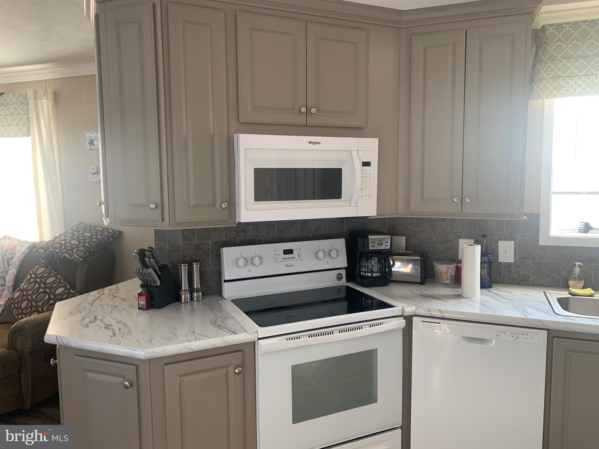 38353 Squirrel Road, Unit 55603 Ocean View, DE 19970 - Photo 7 of 32 Gallery Image 7