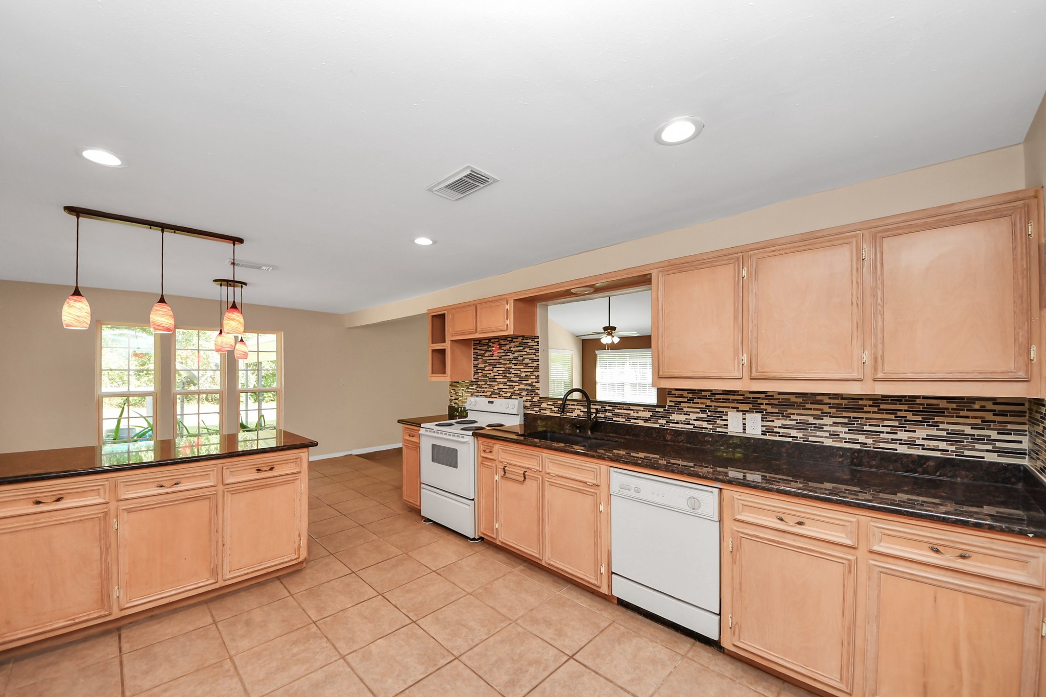 214 County Road 347 South Cleveland, TX 77327 - Photo 19 of 42