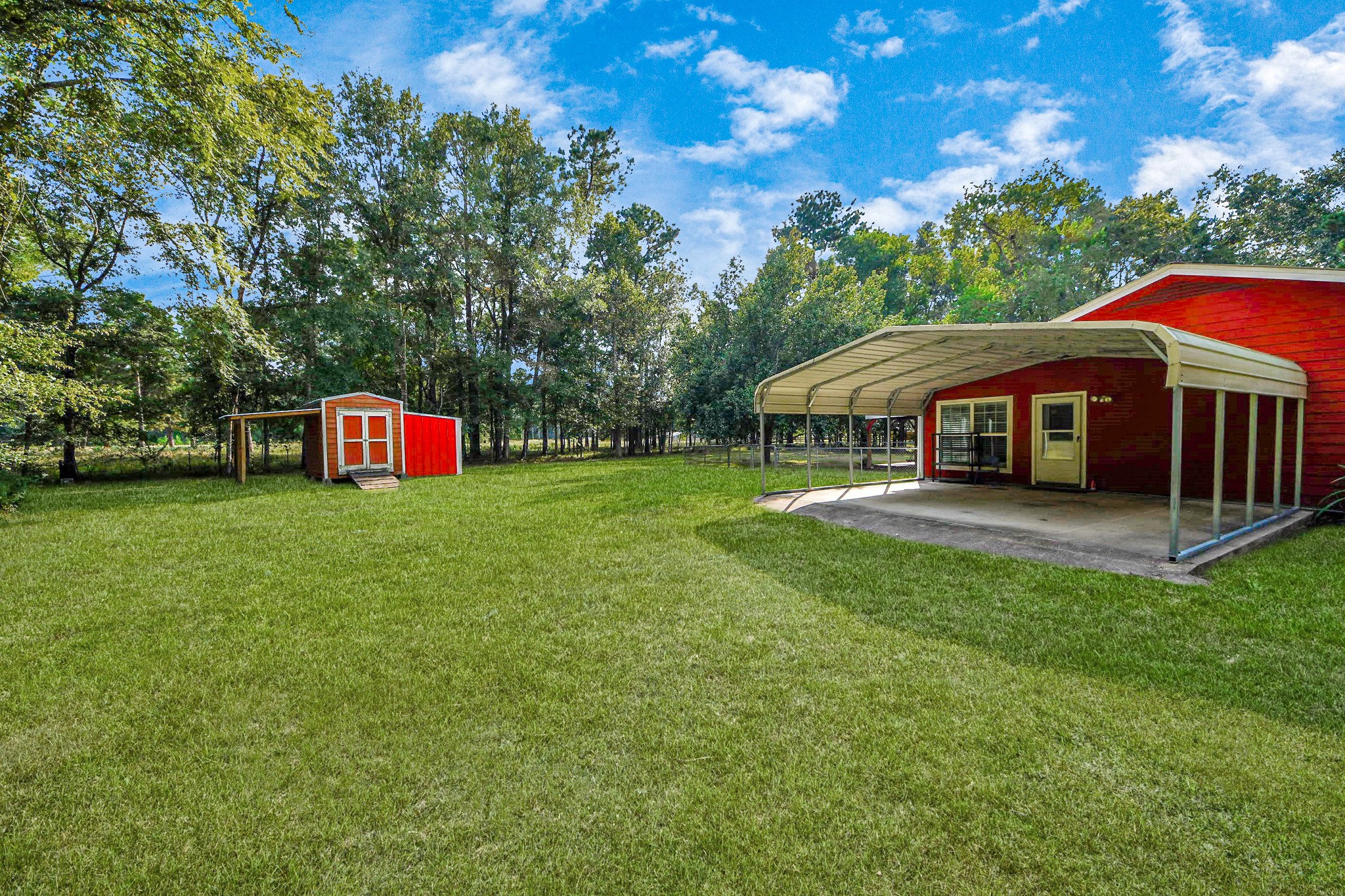 214 County Road 347 South Cleveland, TX 77327 - Photo 10 of 42