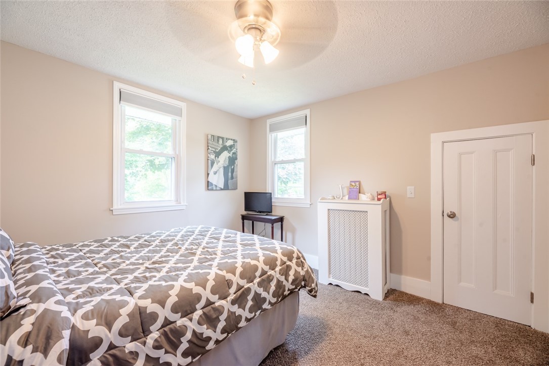 136 Dunning Avenue Webster, NY 14580 - Photo 27 of 40