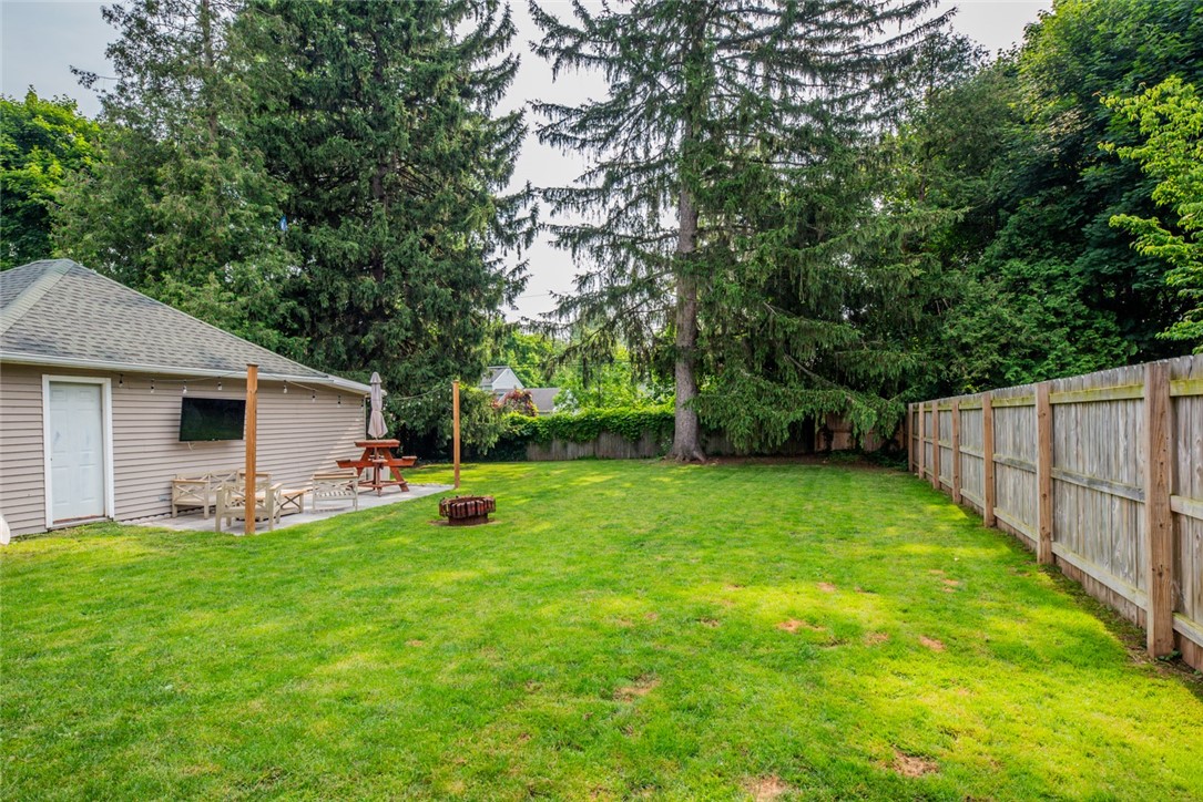 136 Dunning Avenue Webster, NY 14580 - Photo 32 of 40