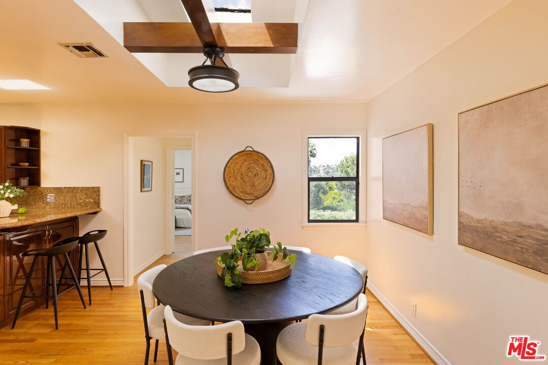 2010 Ridgeview Avenue Los Angeles, CA 90041 - Photo 12 of 54