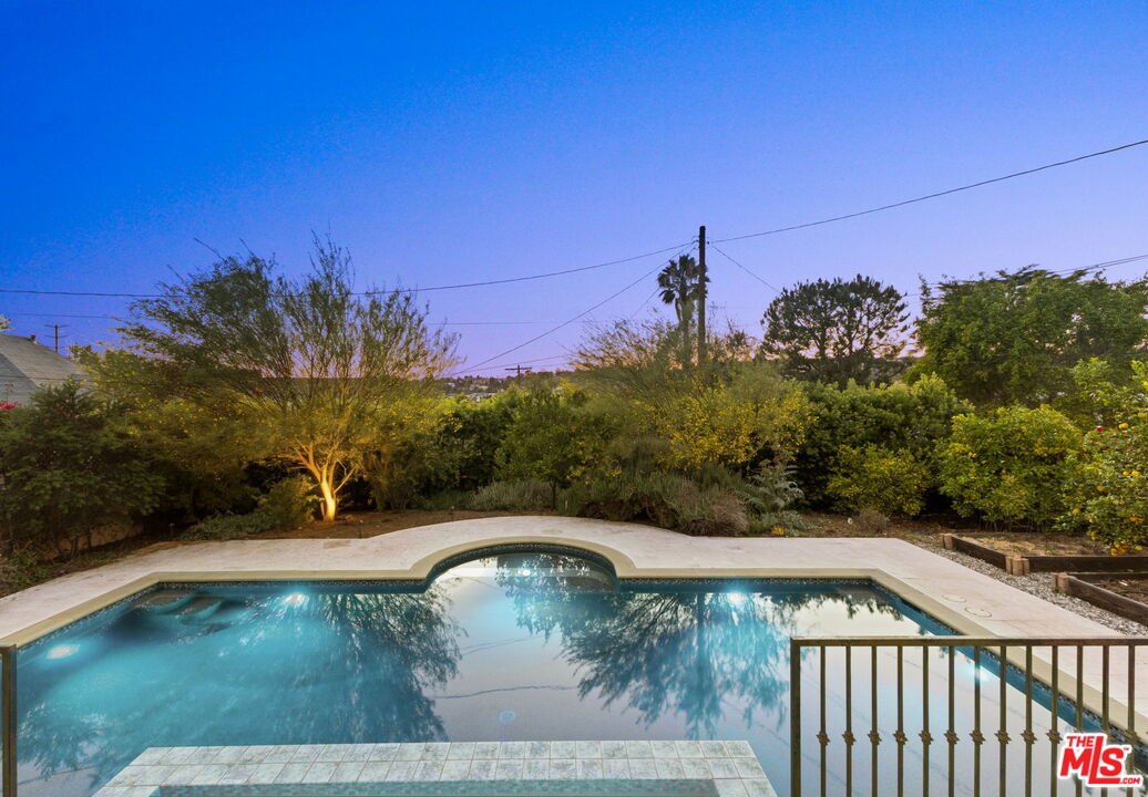 2010 Ridgeview Avenue Los Angeles, CA 90041 - Photo 35 of 54