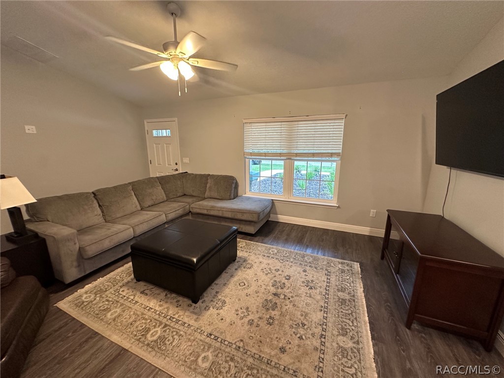8434 North Vardon Road Citrus Springs, FL 34434 - Photo 5 of 29 Living room and front door