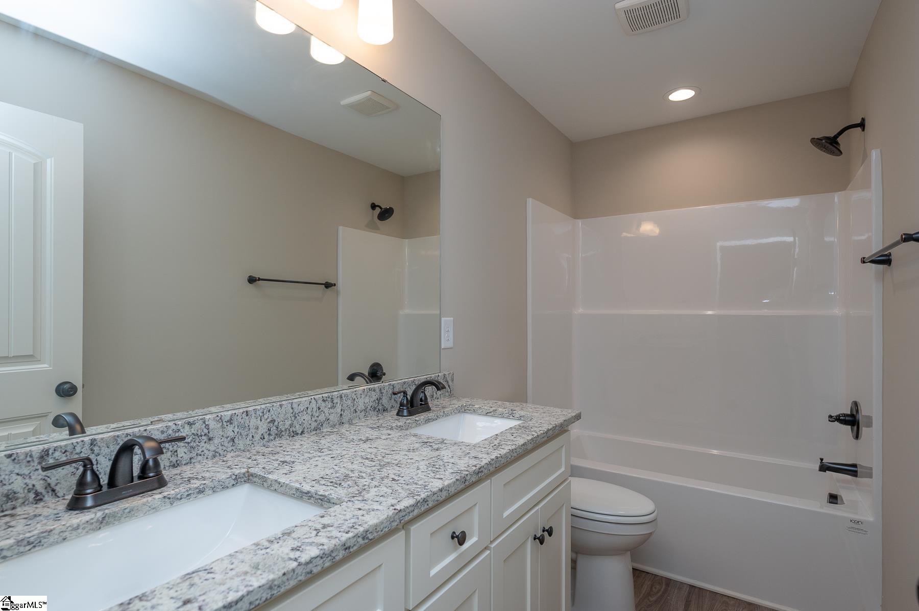 9946 Highway 252 Ware Shoals, SC 29692 - Photo 22 of 28