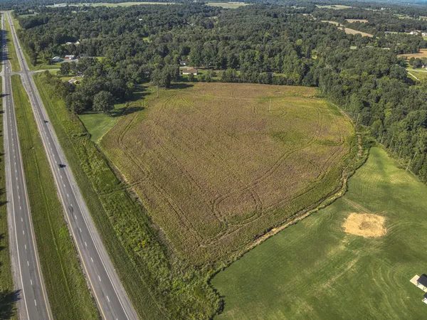 $225,000 | 641 Highway 641, Benton, KY 42025