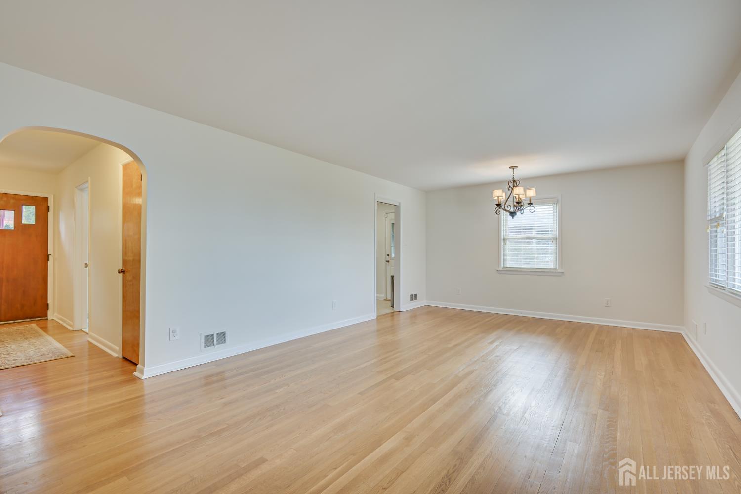 59 Grandview Avenue Edison, NJ 08837 - Photo 12 of 42