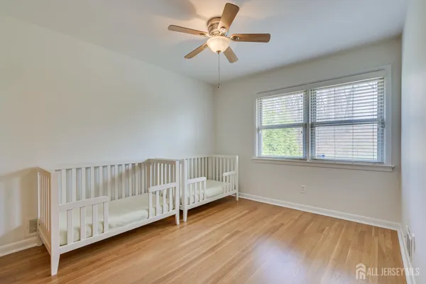 $539,800 | 59 Grandview Avenue, Edison, NJ 08837