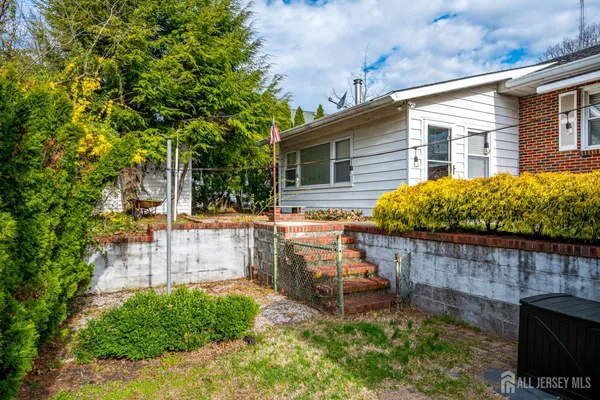$539,800 | 59 Grandview Avenue, Edison, NJ 08837
