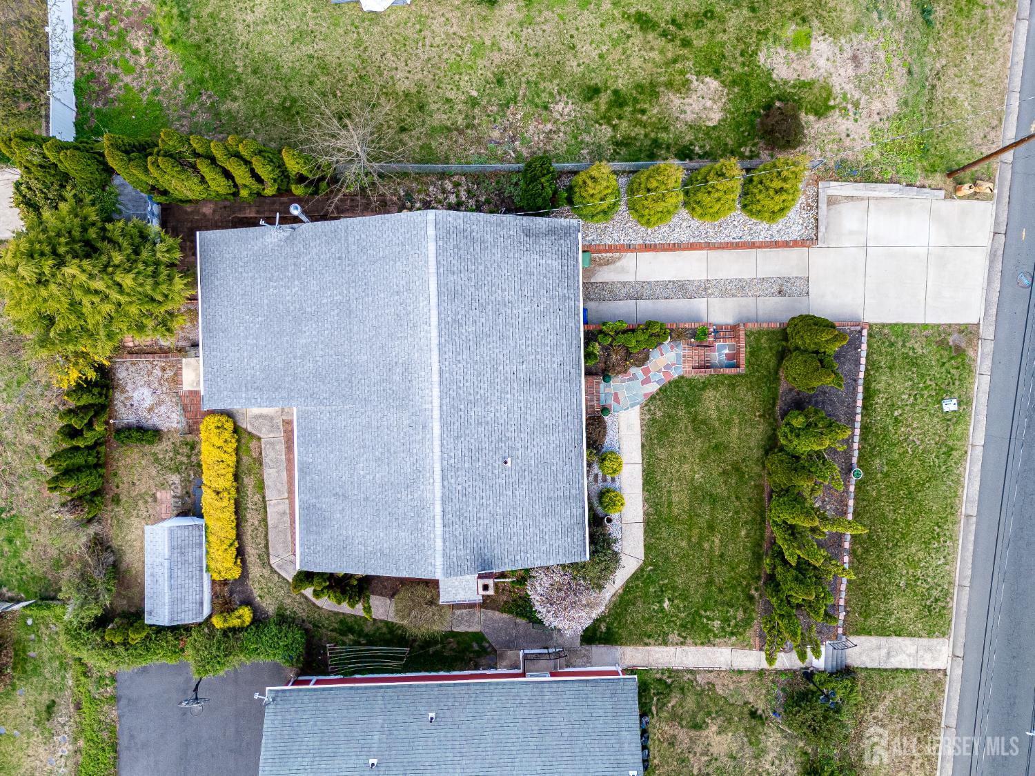 59 Grandview Avenue Edison, NJ 08837 - Photo 37 of 42