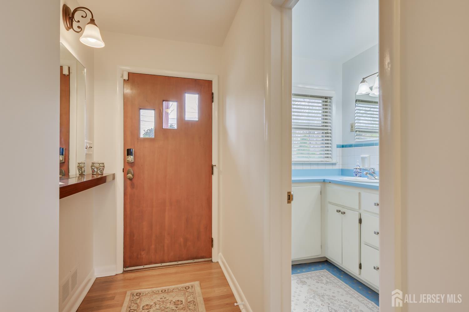 59 Grandview Avenue Edison, NJ 08837 - Photo 10 of 42