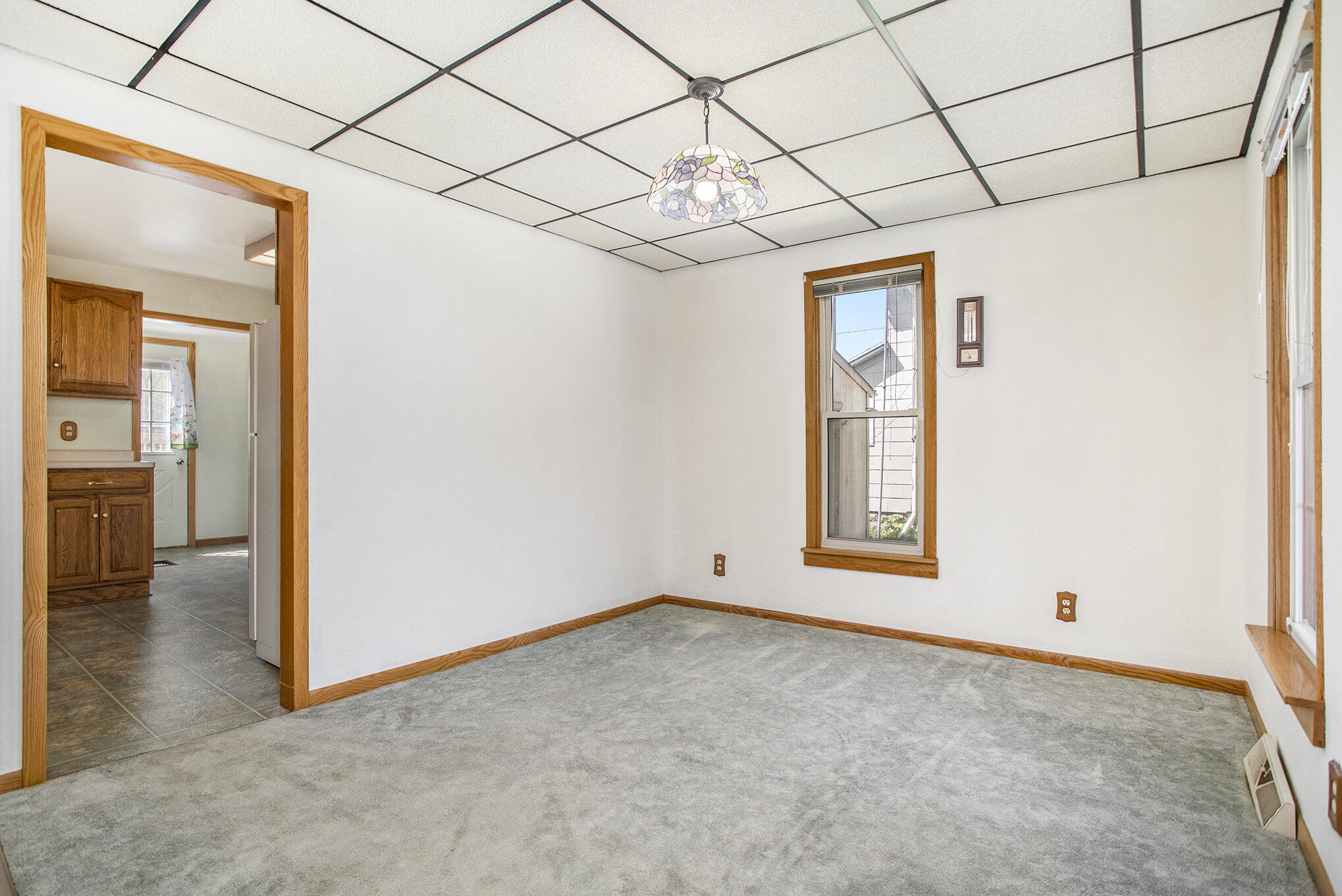38 Inn Road Battle Creek, MI 49014 - Photo 4 of 19 Front