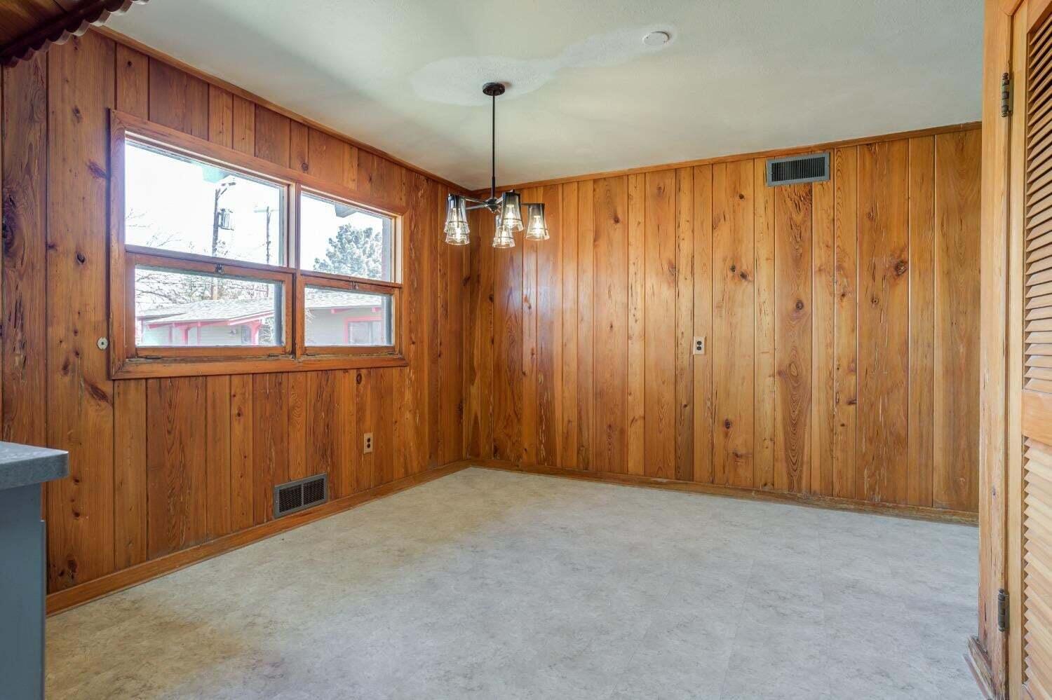 3410 40th Street Lubbock, TX 79413 - Photo 15 of 29 a view of an empty room with a window
